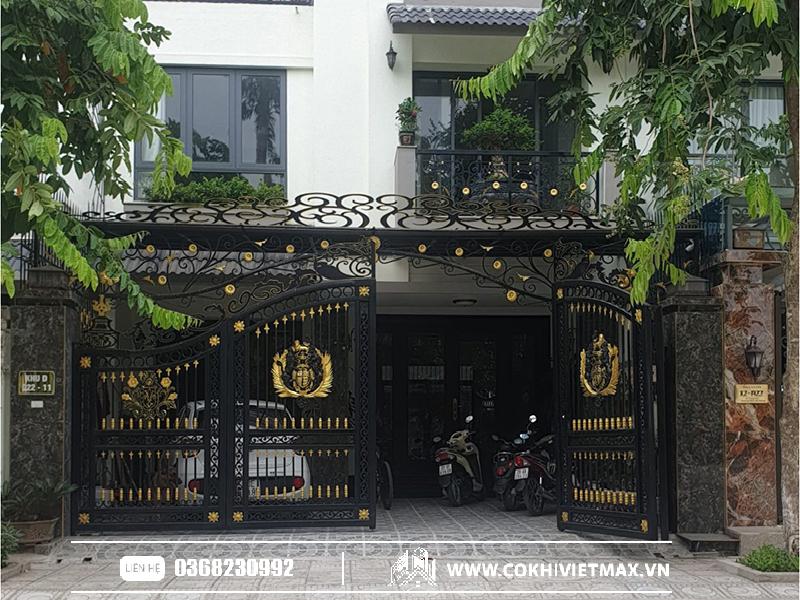 Lựa chọn vật liệu phù hợp để thiết kế giàn lan trước nhà bền đẹp và hài hòa với kiến trúc tổng thể, từ gỗ tự nhiên đến kim loại chắc chắn.